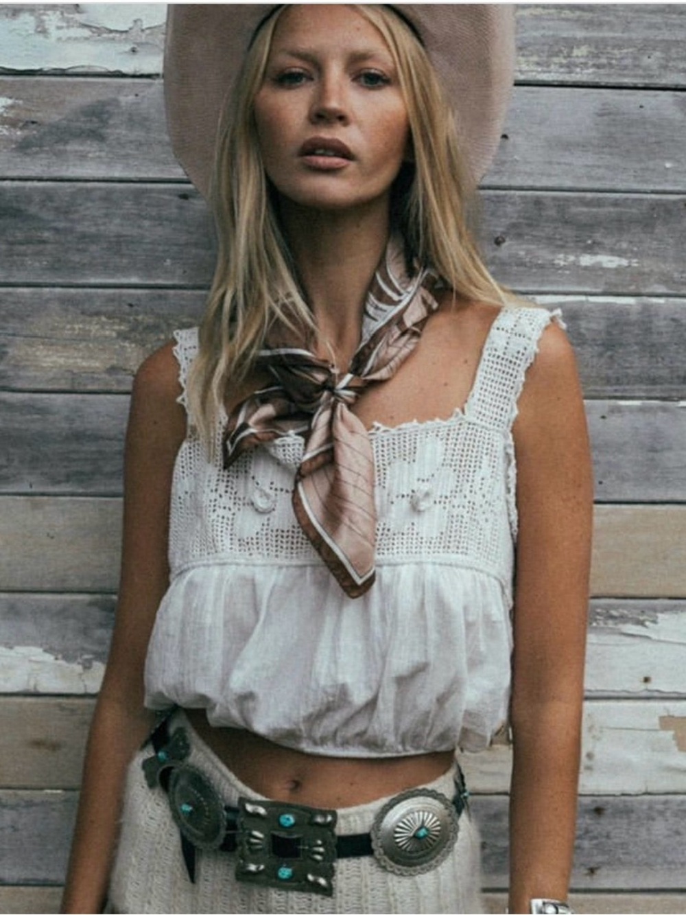 🌼 CU Crochet-Trim Cotton Crop Tank